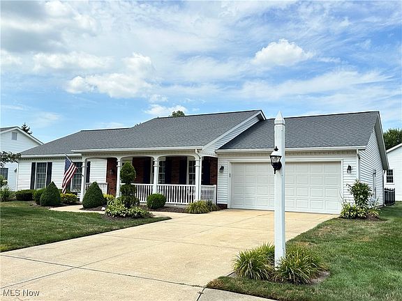 3rd image of 9645 Lismore Ln