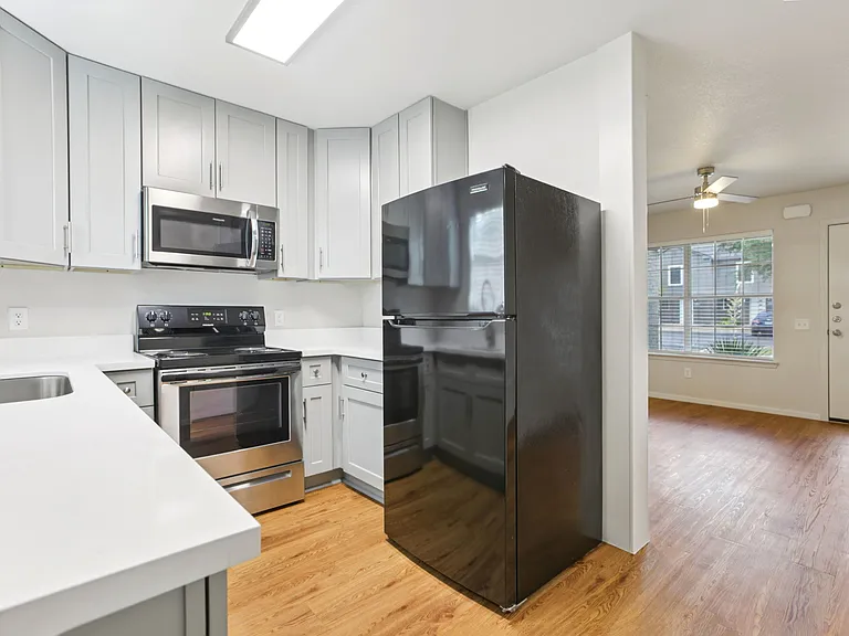 One Bedroom Kitchen