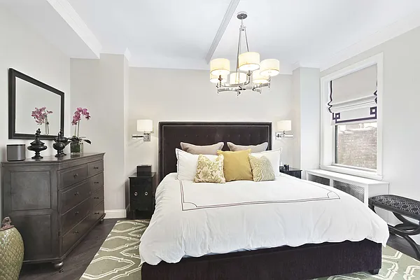 Sold by Compass | media 16