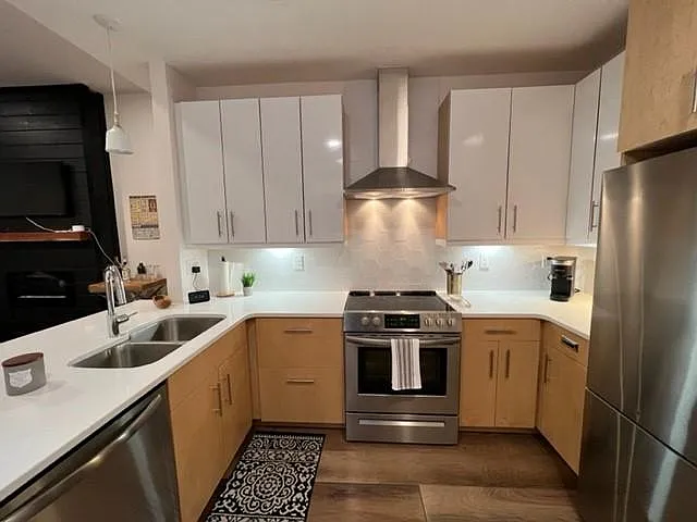 1508 Race St #2R — Photo 6