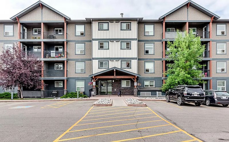 Airdrie Apartment for rent - 2 Bedrooms — photo 23
