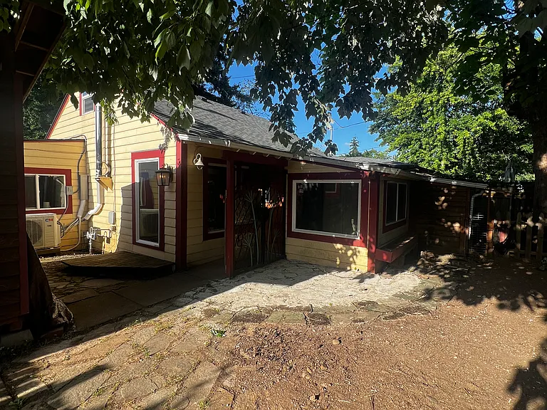 4851B NE Alberta Ct — Photo 42