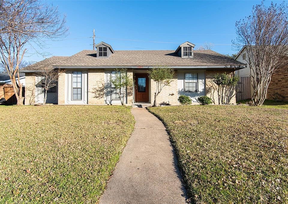 1st image of 3005 Western Dr