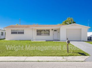 3233 Finch Dr, Holiday, FL 34690