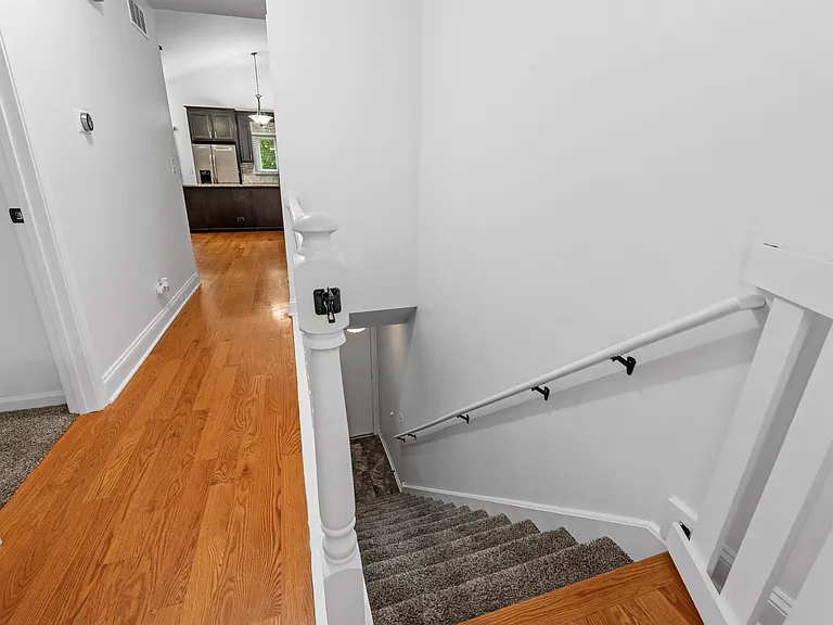 Dean Dr — Photo 17