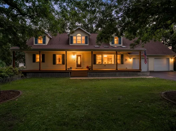 2574 1st St, White Bear Township, MN 55110