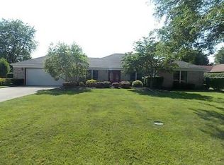 1067 Blue Jay Dr, Enon, OH 45323