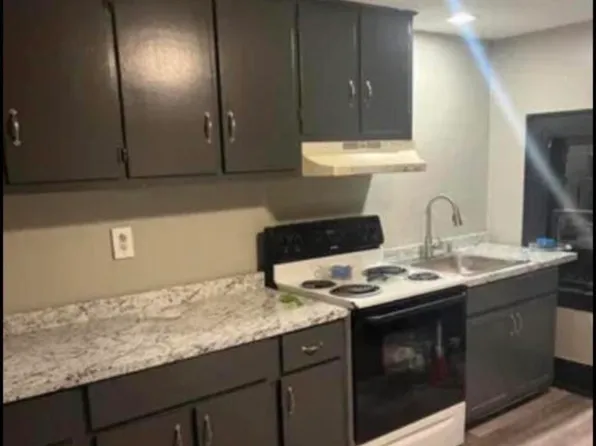 85 Main St APT 3, Olyphant, PA 18447