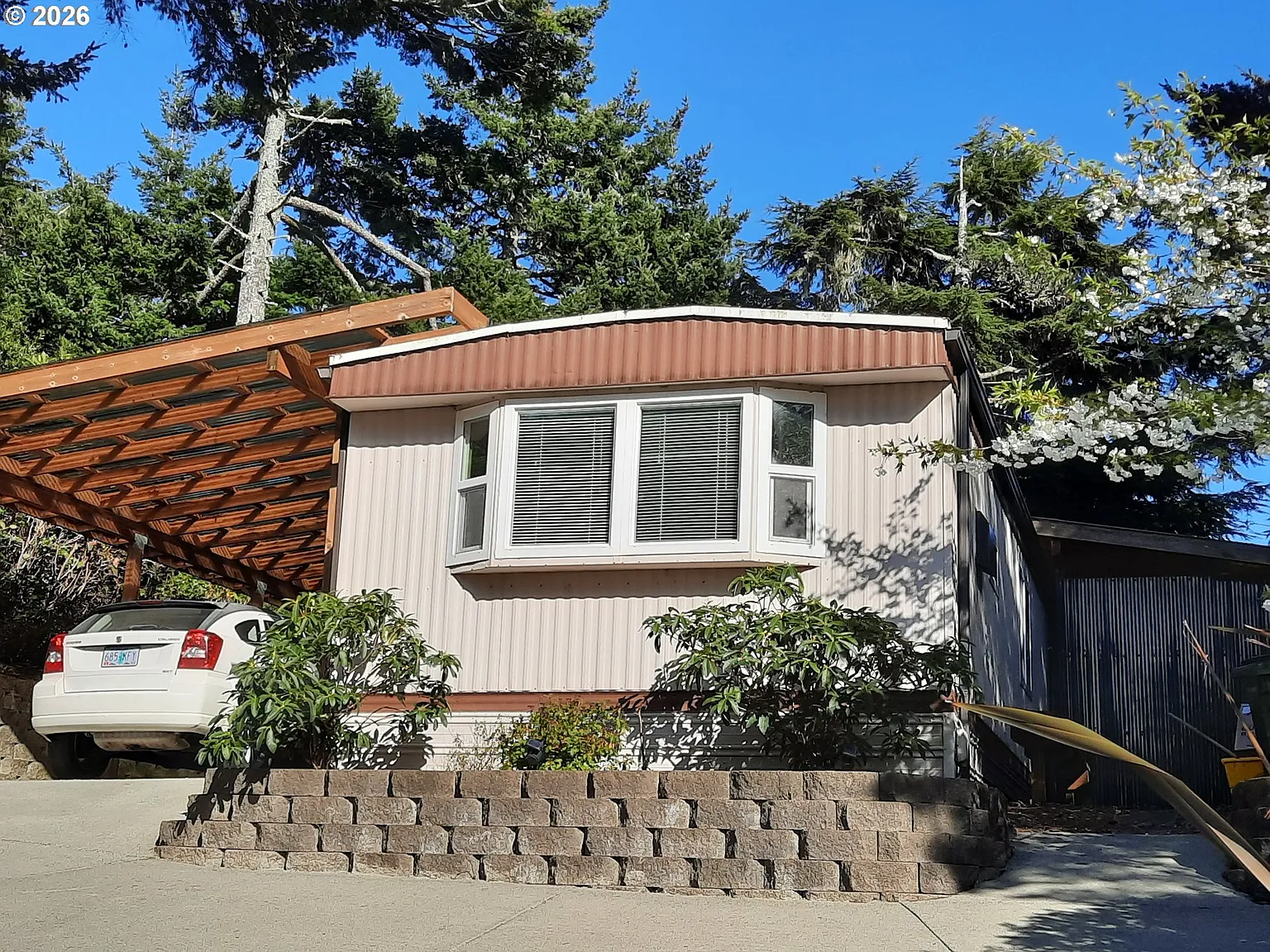 1600 Rhododendron Dr Space 293 photo 1