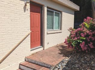 2102 NW Kelly Dr #14, Vancouver, WA 98665