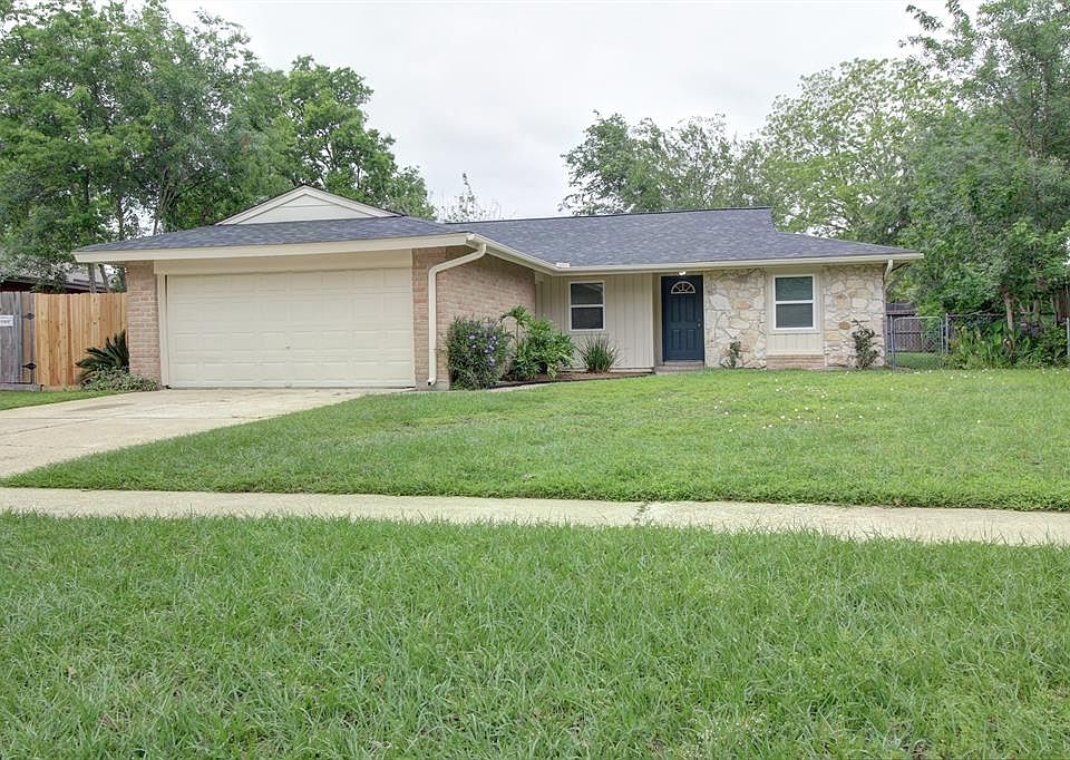 1st image of 7842 Smokey Wood Ln