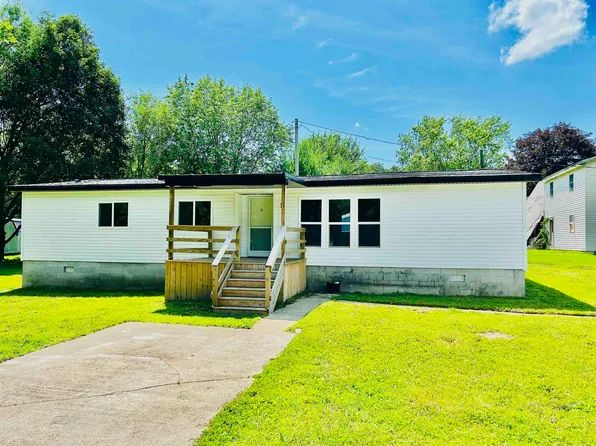 14 N Meadowlark, North Manchester, IN 46962
