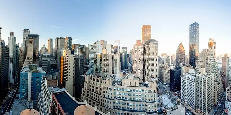 Rented by Mirador Real Estate | media 25