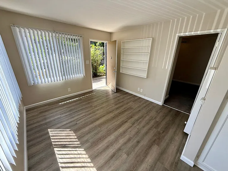 7932-40 La Mesa Blvd #A-O — Photo 10