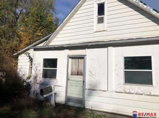 1502 Browne St, Omaha, NE 68110
