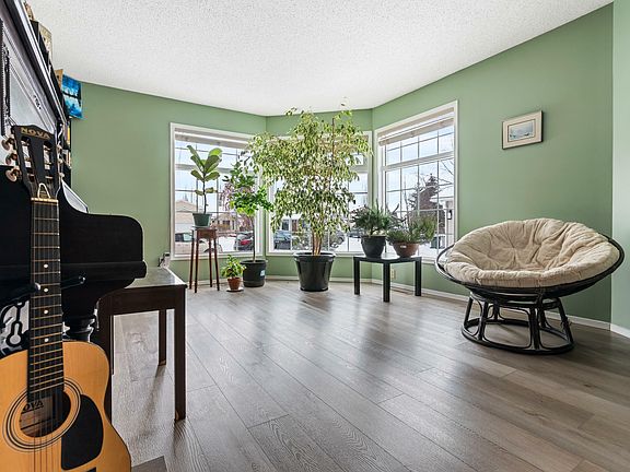 5th image of 179 Saint Andrews Dr