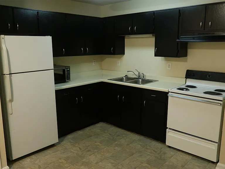 4111 Blue Lick Ct #5 — Photo 2