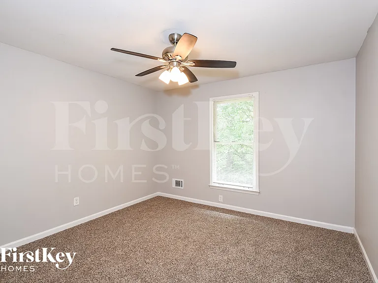 155 Sweetwater Creek Cv — Photo 11
