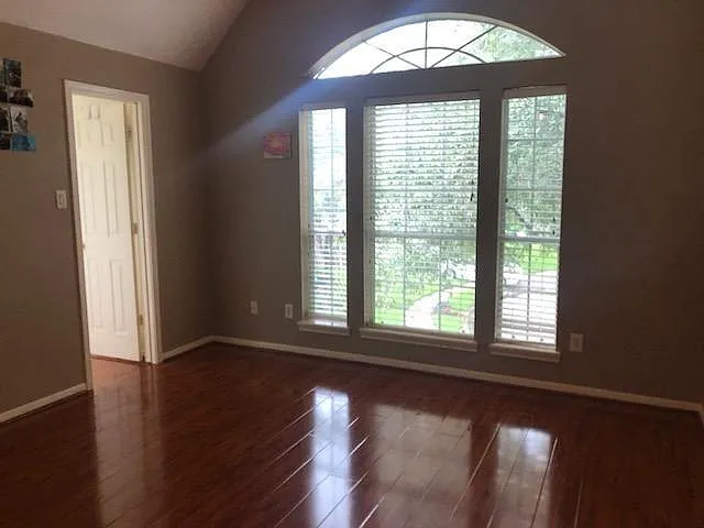 4303 Gregwood Ct — Photo 4