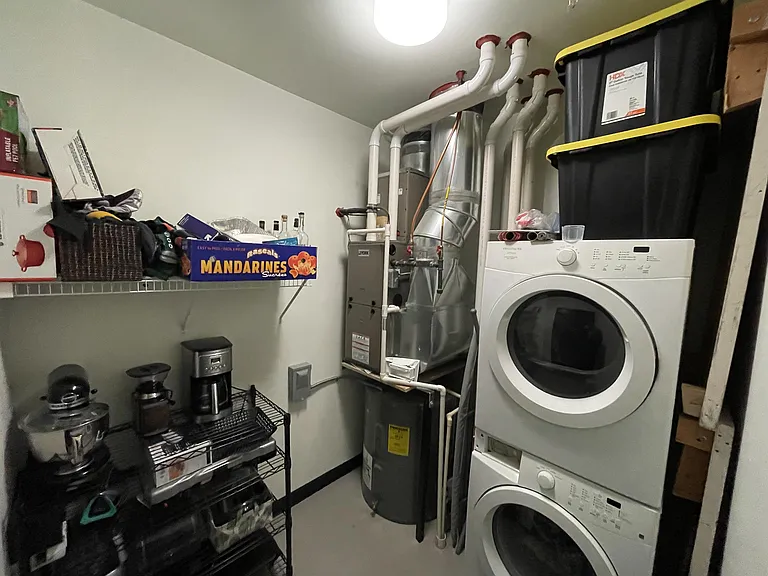 1530 N Jackson St #402 — Photo 15