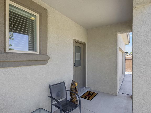 5th image of 1729 Valle Vista Rd NW