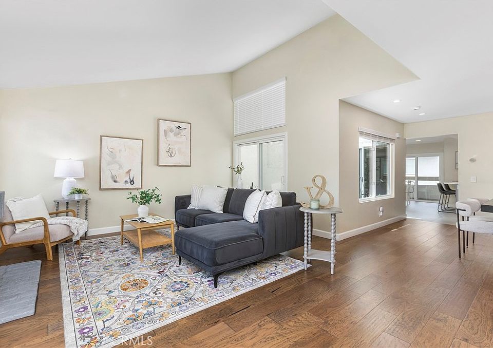 1st image of 249 Mountain Ct