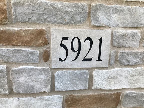 4th image of 5921 Winberry Creek Dr