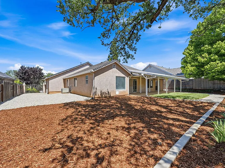6245 Gold Hills Ct — Photo 12