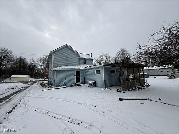 5th image of 72 Maine St