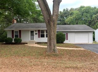 7508 Ridge Ln, Belleville, IL 62223