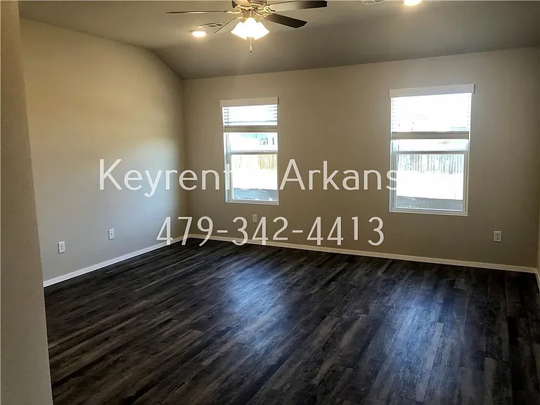 1236 S Nighthawk Ln — Photo 7
