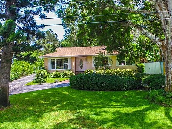 4th image of 1152 Alhambra Way S