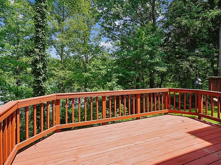 15748 Widewater Dr — Photo 24