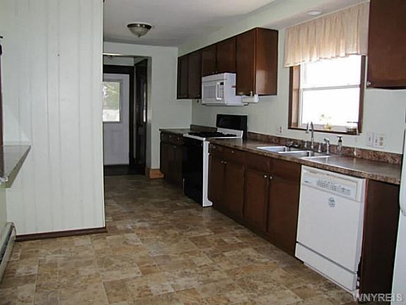 5th image of 324 Kinsey Ave