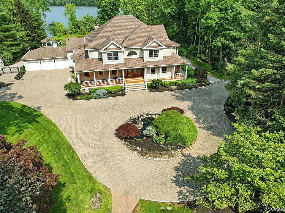 1st image of 55 Kinsley Grove
