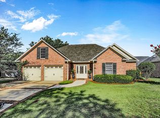 920 W Glouchester Dr, Sumter, SC 29150