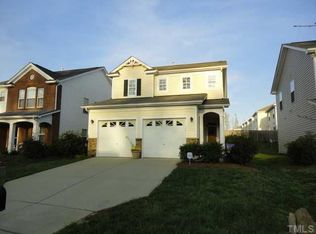 209 Palmdale Ct, Holly Springs, NC 27540
