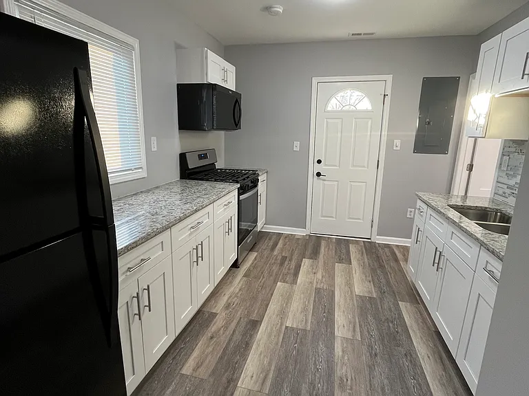 4744 Delaware St #1 — Photo 4