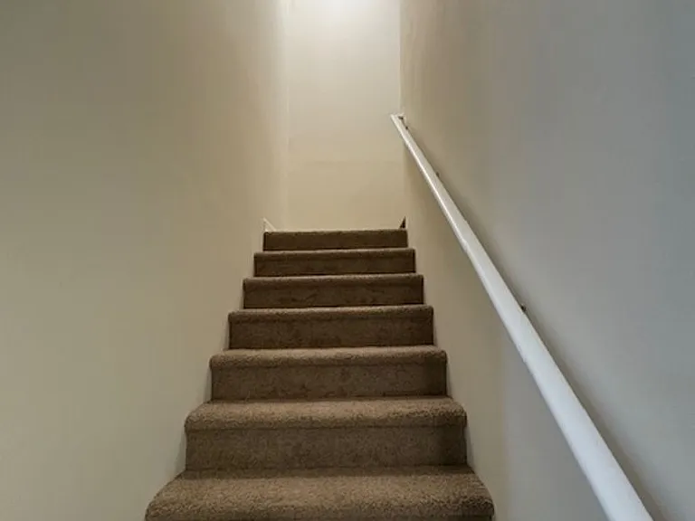 150 Raye Dr — Photo 11
