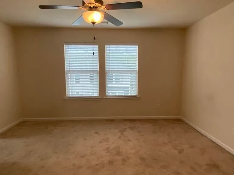 8517 Sharonbrook Dr — Photo 27