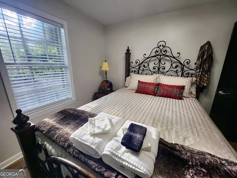 6765 Virlyn B Smith Rd — Photo 5