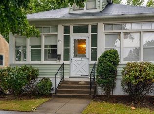 90 Merida St, Springfield, MA 01104