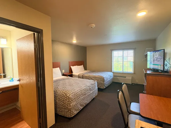 1455 Carl D Silver Pkwy #125, Fredericksburg, VA 22401