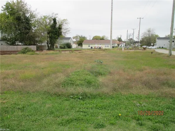 211 Patterson Ave, Hampton, VA 23669