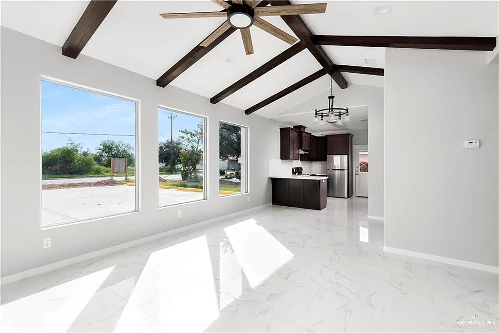 Building Photo - 103 E Sgt Leonel Trevino Rd #A & C