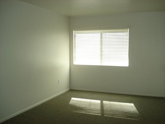 2nd image of 587 E Harvard Blvd APT 104