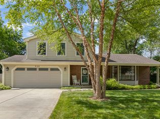 908 Kennebec Ln, Naperville, IL 60563