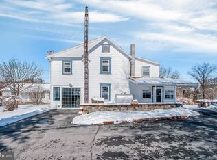 11751 Walnut Point Rd, Hagerstown, MD 21740