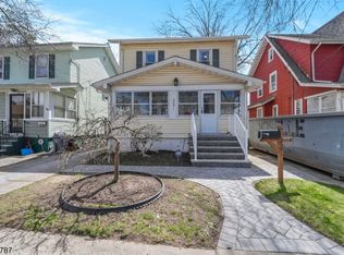 2091 Oliver St, Rahway, NJ 07065