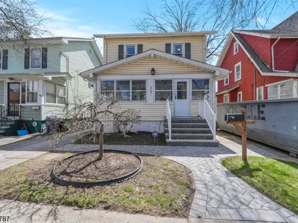 2091 Oliver St, Rahway City, NJ 07065